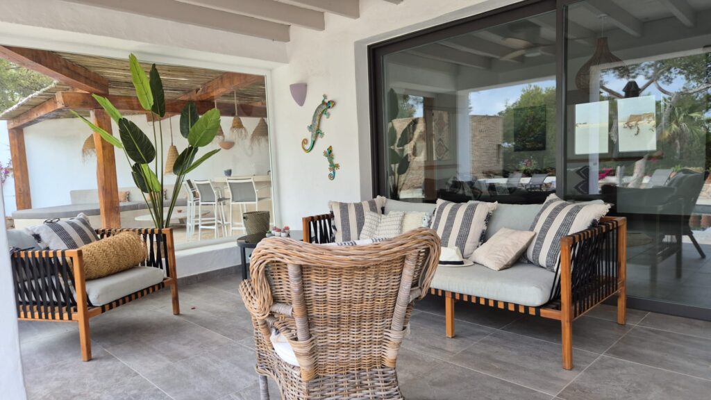 WhatsApp Image 2025-02-14 at 16.48.06 (6)